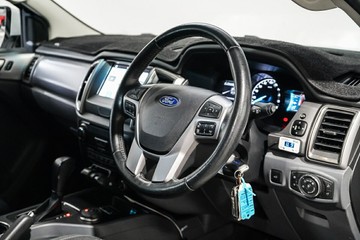 https://vehicle-cdn.autoleague.cloud/17009_11018755_16.jpg