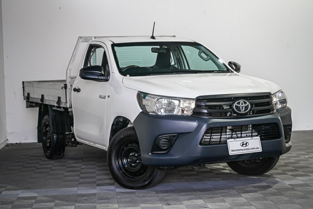 Toyota Hilux image 1