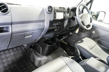 https://vehicle-cdn.autoleague.cloud/17009_11018761_11.jpg