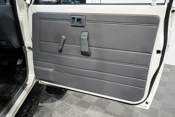 https://vehicle-cdn.autoleague.cloud/17009_11018761_19.jpg