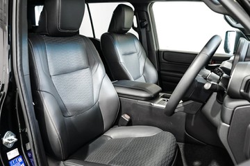 https://vehicle-cdn.autoleague.cloud/17009_11018763_18.jpg