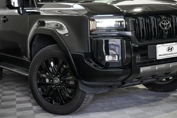 https://vehicle-cdn.autoleague.cloud/17009_11018763_2.jpg