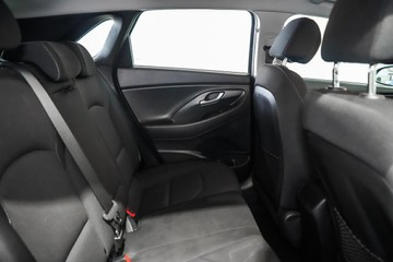 https://vehicle-cdn.autoleague.cloud/17009_11018783_16.jpg