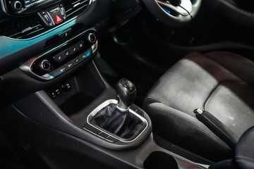 https://vehicle-cdn.autoleague.cloud/17009_11018783_25.jpg