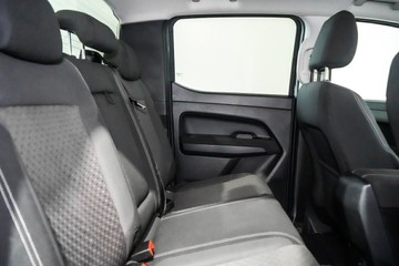 https://vehicle-cdn.autoleague.cloud/17009_11018793_18.jpg
