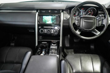 https://vehicle-cdn.autoleague.cloud/17009_11018803_13.jpg