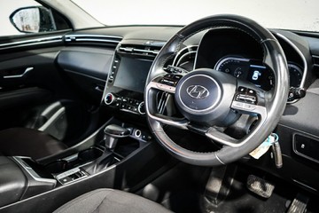 https://vehicle-cdn.autoleague.cloud/17009_11018809_10.jpg