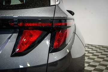 https://vehicle-cdn.autoleague.cloud/17009_11018809_24.jpg