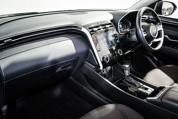 https://vehicle-cdn.autoleague.cloud/17009_11018809_8.jpg