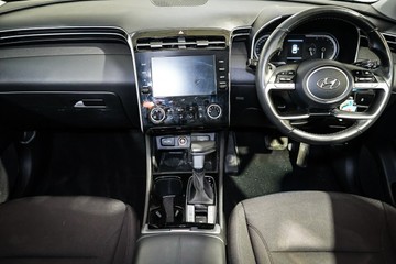 https://vehicle-cdn.autoleague.cloud/17009_11018809_9.jpg