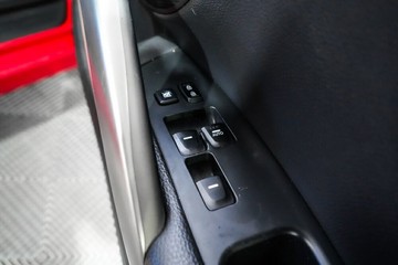 https://vehicle-cdn.autoleague.cloud/17009_11018810_23.jpg