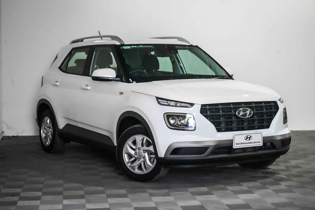 Hyundai Venue image 1