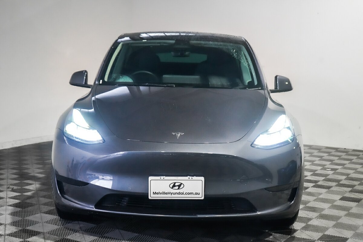 Tesla Model Y image 3