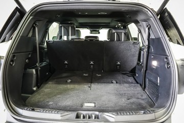 https://vehicle-cdn.autoleague.cloud/17009_11018828_8.jpg