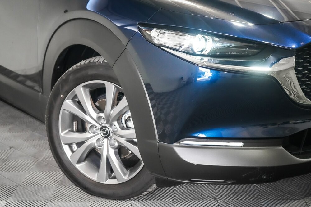 Mazda Cx-30 image 2