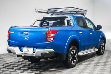 https://vehicle-cdn.autoleague.cloud/17009_11018835_6.jpg