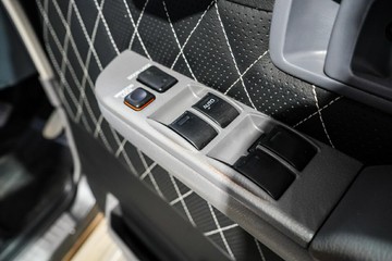 https://vehicle-cdn.autoleague.cloud/17009_11018836_19.jpg