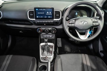 https://vehicle-cdn.autoleague.cloud/17009_11018845_11.jpg