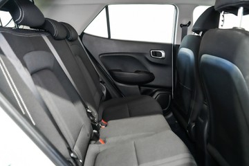 https://vehicle-cdn.autoleague.cloud/17009_11018845_15.jpg