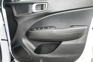 https://vehicle-cdn.autoleague.cloud/17009_11018845_16.jpg