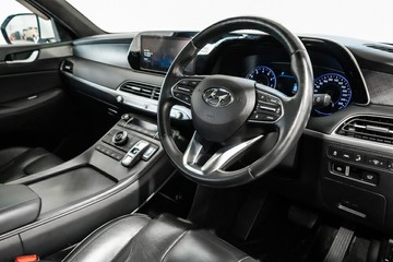 https://vehicle-cdn.autoleague.cloud/17009_11018855_13.jpg