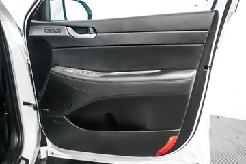 https://vehicle-cdn.autoleague.cloud/17009_11018855_24.jpg