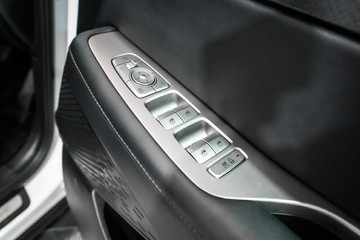https://vehicle-cdn.autoleague.cloud/17009_11018855_25.jpg