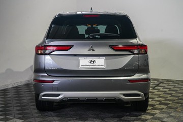 https://vehicle-cdn.autoleague.cloud/17009_11018864_6.jpg