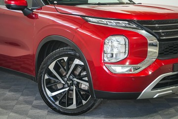https://vehicle-cdn.autoleague.cloud/17009_11018865_2.jpg