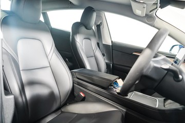 https://vehicle-cdn.autoleague.cloud/17009_11018870_17.jpg