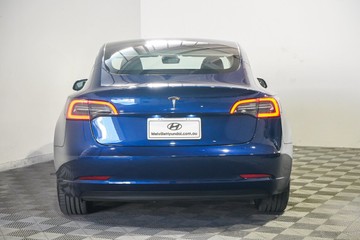 https://vehicle-cdn.autoleague.cloud/17009_11018870_8.jpg
