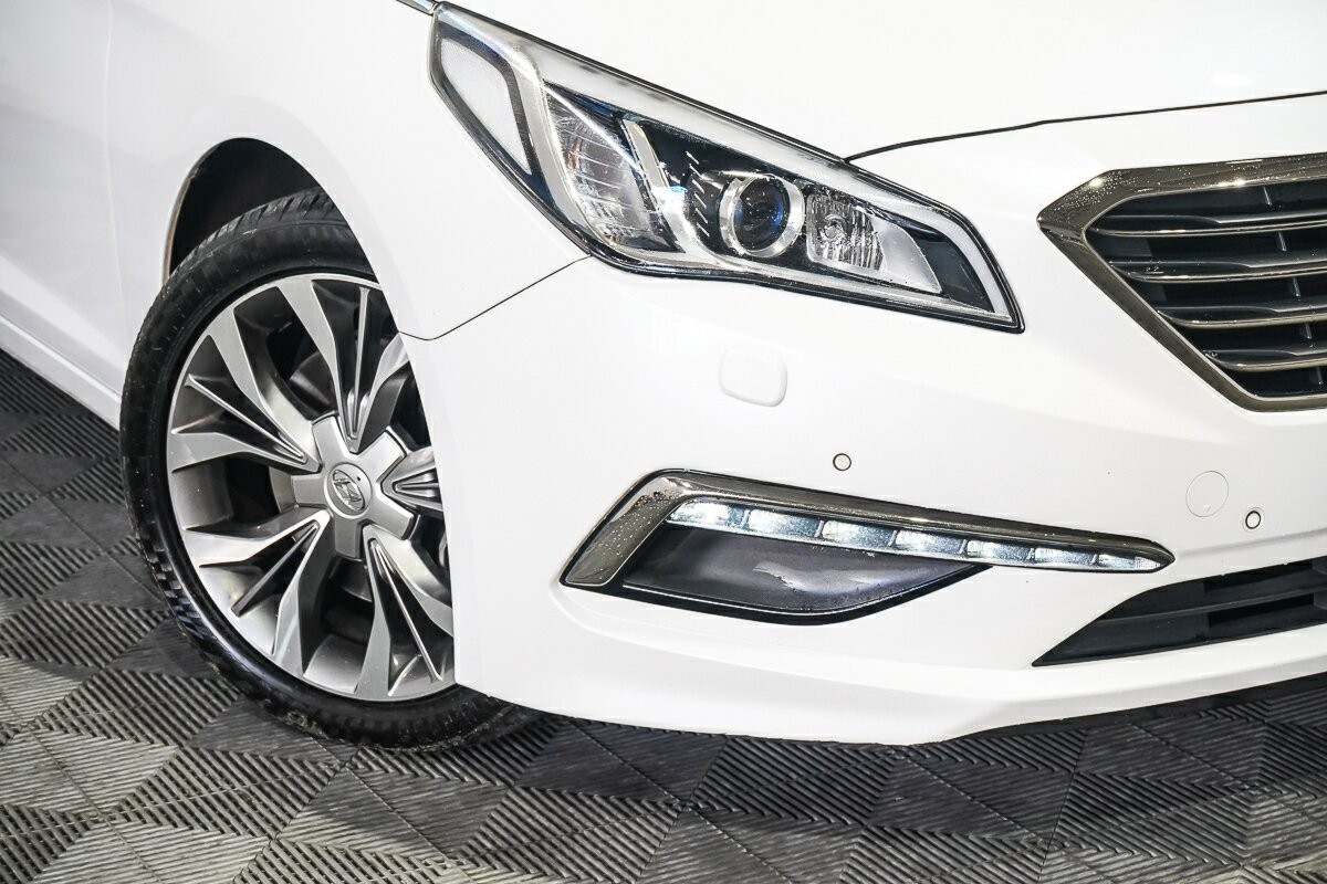 Hyundai Sonata image 2