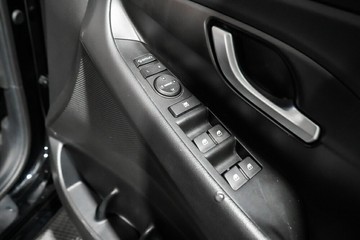 https://vehicle-cdn.autoleague.cloud/17009_11018893_23.jpg