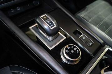 https://vehicle-cdn.autoleague.cloud/17009_11018895_17.jpg
