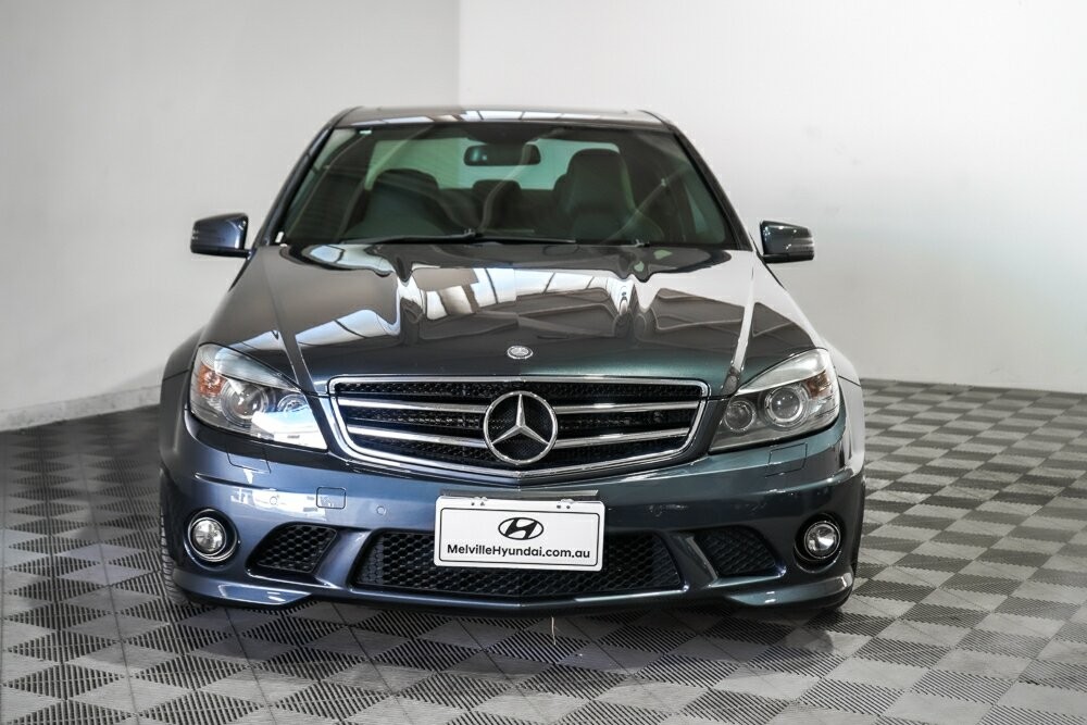 Mercedes Benz C-class image 3