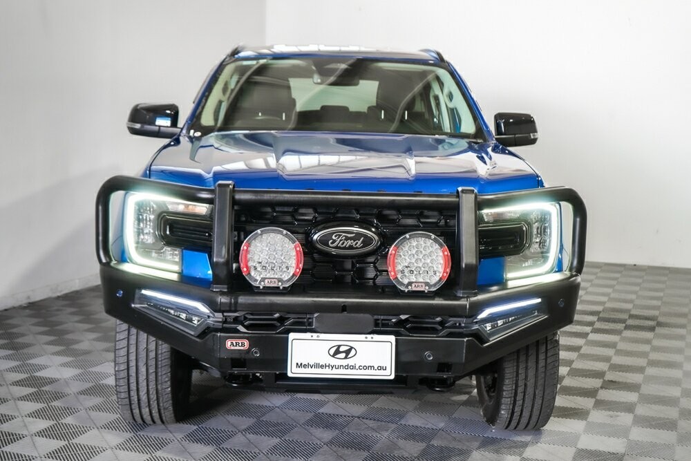 Ford Everest image 4