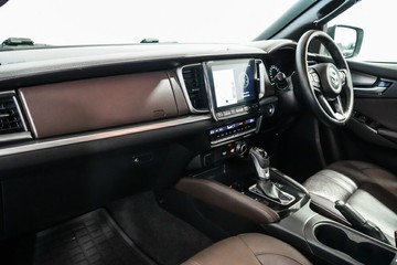 https://vehicle-cdn.autoleague.cloud/17009_11018914_9.jpg