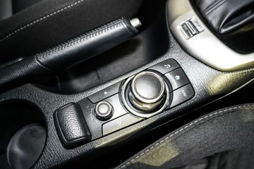 https://vehicle-cdn.autoleague.cloud/17009_11018917_19.jpg