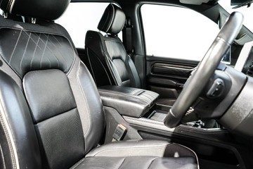https://vehicle-cdn.autoleague.cloud/17009_11018921_17.jpg