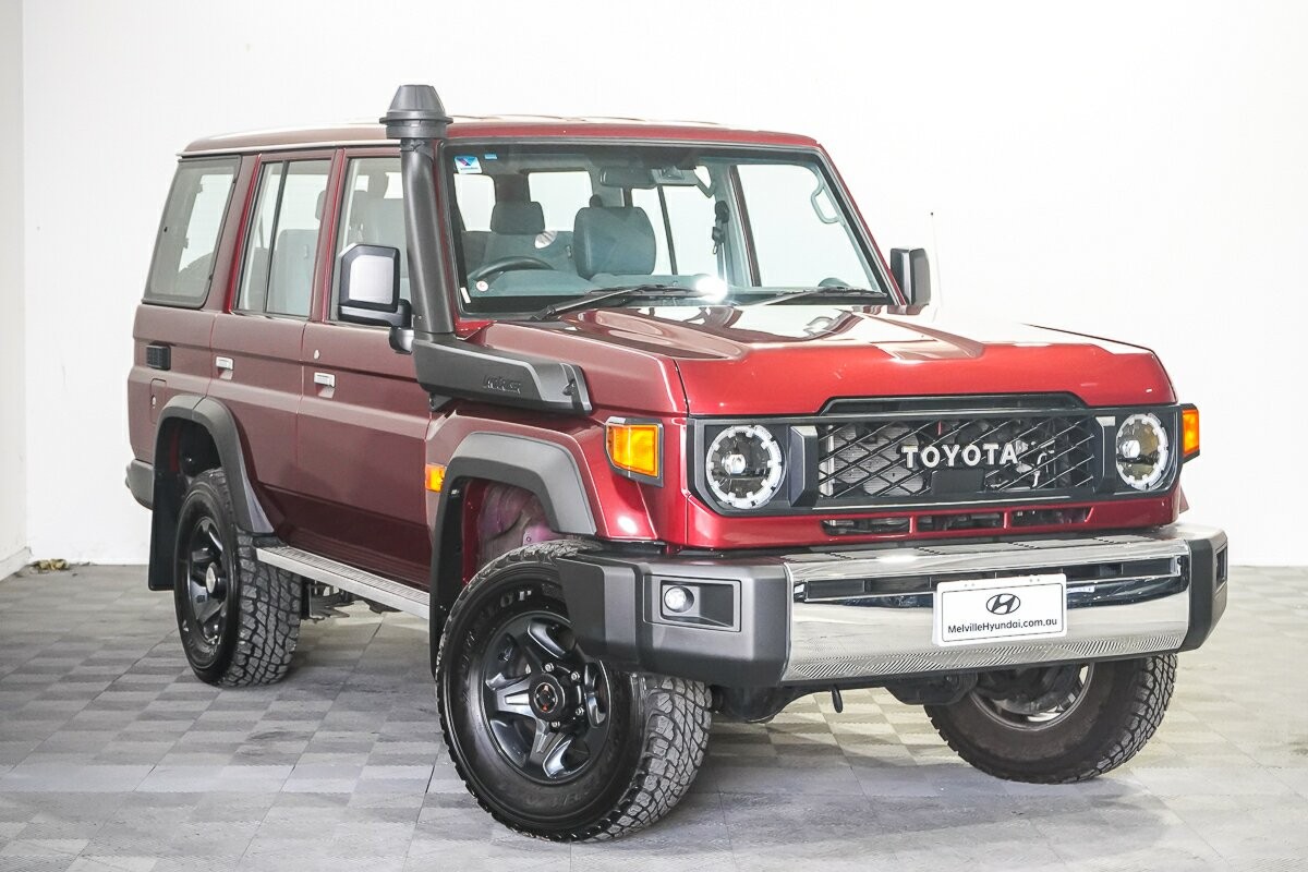 Toyota Landcruiser image 1