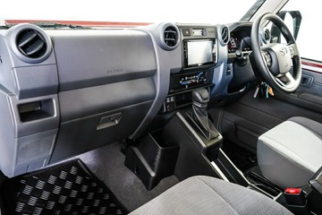 https://vehicle-cdn.autoleague.cloud/17009_11018925_10.jpg
