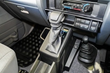 https://vehicle-cdn.autoleague.cloud/17009_11018925_17.jpg