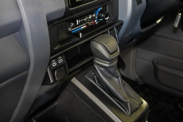https://vehicle-cdn.autoleague.cloud/17009_11018925_22.jpg