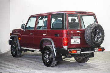 https://vehicle-cdn.autoleague.cloud/17009_11018925_5.jpg