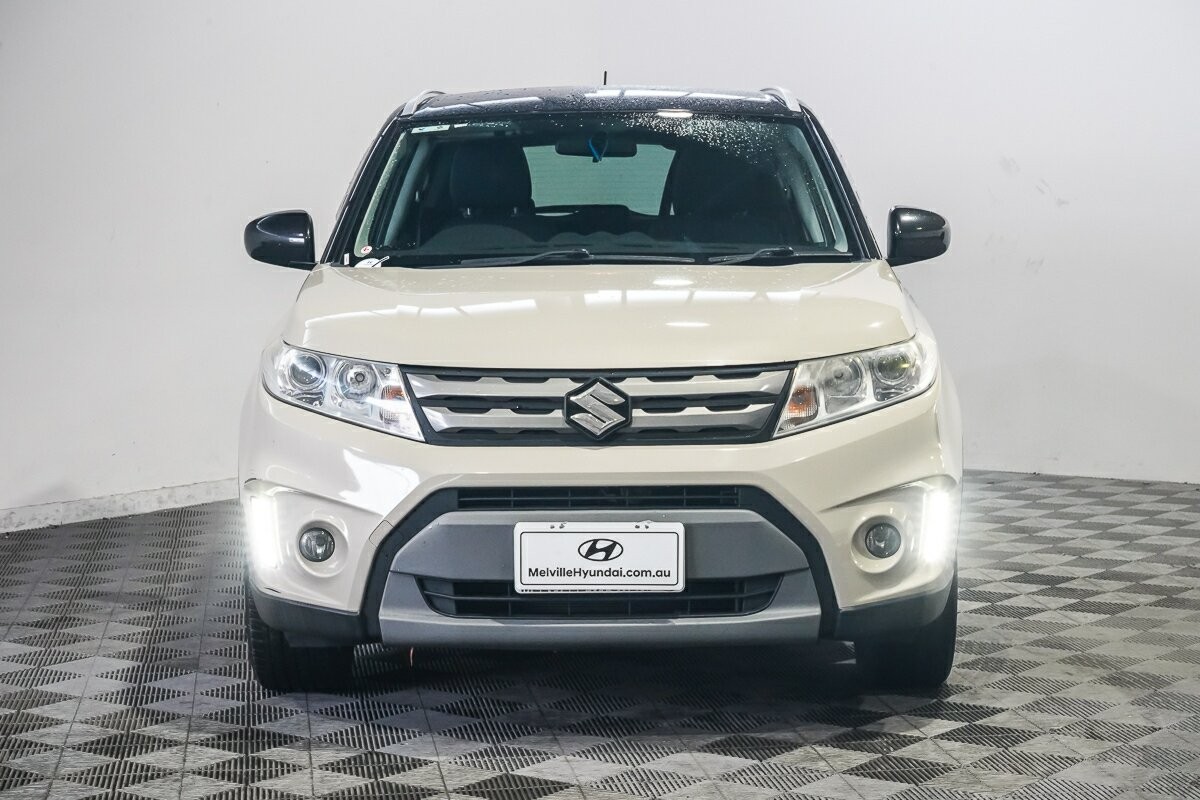 Suzuki Vitara image 3