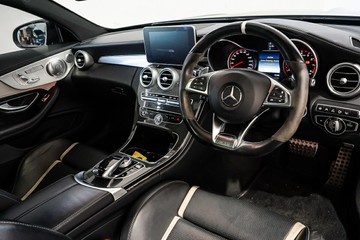 https://vehicle-cdn.autoleague.cloud/17009_11018941_12.jpg