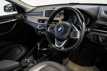 https://vehicle-cdn.autoleague.cloud/17009_11018950_10.jpg