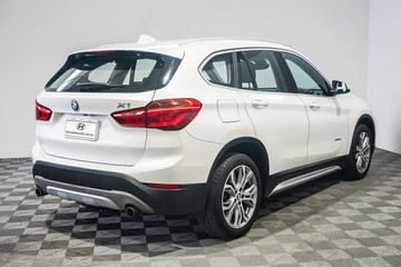 https://vehicle-cdn.autoleague.cloud/17009_11018950_6.jpg