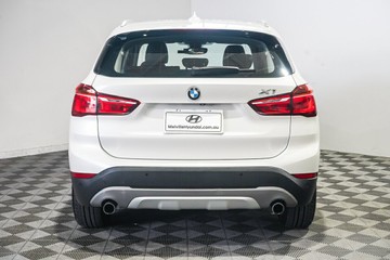 https://vehicle-cdn.autoleague.cloud/17009_11018950_7.jpg