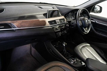 https://vehicle-cdn.autoleague.cloud/17009_11018950_9.jpg